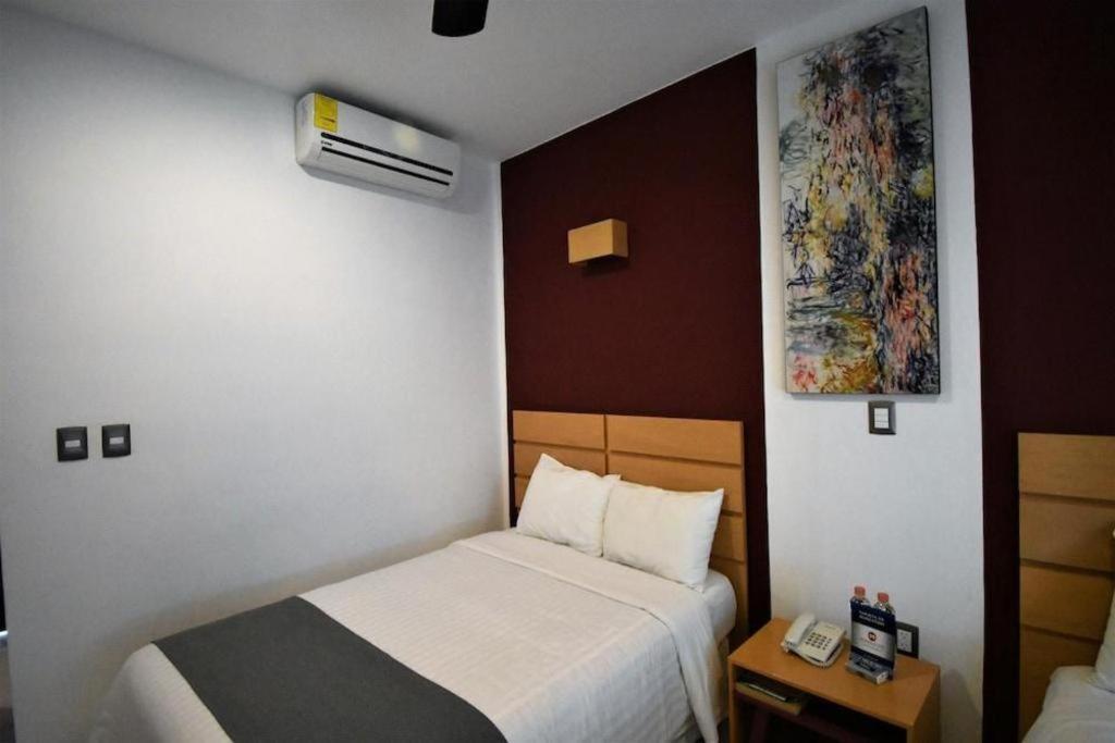 Hotel Barante Suites Salamanca Exterior foto